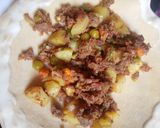 A picture of step 5 of Special filled meatpie.