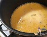 A picture of step 3 of 5 Ingredients DinnerCrab&Corn soup.
