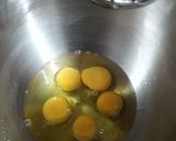 Foto del paso 1 de la receta: Bizcochuelo de vainilla