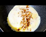 A picture of step 11 of Chicken Cheese Omelette.