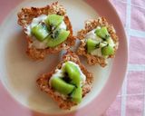 Foto del paso 6 de la receta: Tarteletas express rellenas con yogurt griego y kiwi