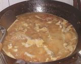 Foto langkah ke 3 dari resep Seblak ceker makroni.