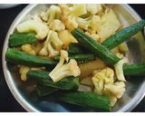 સીંધી કઢી (Sindhi Kadhi Recipe In Gujarati) રેસીપી સ્ટેપ1ફોટો