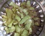 A picture of step 1 of Ghiya peel chutney.