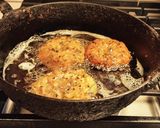 A picture of step 5 of 10 minutes snack--Aromatic flavorful tasty cauliflower methu vadai.