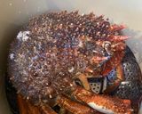 A picture of step 3 of Spider crab steamed.