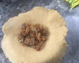 A picture of step 5 of Meat pie.