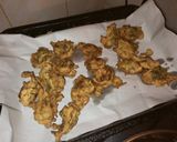 Foto del paso 5 de la receta: Buñuelos de acelga
