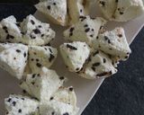 Foto langkah ke 5 dari resep Bolu Kukus Dalmation.