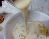 A picture of step 5 of Cathedral Window Jello Sago Drink.