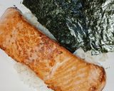 รูปขั้นตอนการทำที่ 4 ของ ข้าวหน้าแซลมอนย่างเกลือ | Salt-grilled Salmon Rice Bowl