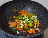 Foto langkah ke 2 dari resep Nasi Goreng Sayur.