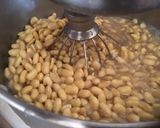 A picture of step 1 of California Farm Fresh Soy Milk.
