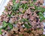 Foto langkah ke 3 dari resep Pastel Tutup Daging Bayam.