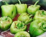 Foto langkah ke 4 dari resep Biber Dolması (Nasi Paprika) ala Turki.