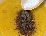 A picture of step 1 of Crunchy egg finger.
