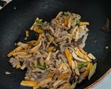 豐盛便當菜-沙茶豆干炒肉絲+蝦仁炒飯+蒜末杏菜的食譜步驟2照片