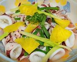 Hình bước làm 3 của món Mực hấp thơm hành