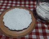 A picture of step 5 of Easy Vanilla Cake.