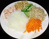 Foto langkah ke 3 dari resep Vietnamese Spring Rolls (Lumpia Vietnam/Salad Gulung Vietnam).