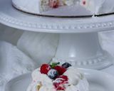 Foto del paso 8 de la receta: Pavlova con frutos rojos