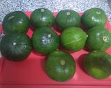 Foto del paso 2 de la receta: Zapallitos rellenos con salchichas.👩🏼🍳💯☺️