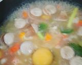 Foto langkah ke 4 dari resep Sup Makaroni Telur.