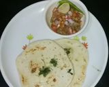 A picture of step 15 of Chole kulche.