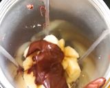 A picture of step 1 of Banana Nutella smoothie Bowl.