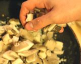 Laskagombás-tejszínes penne recept fázis 3 fotója