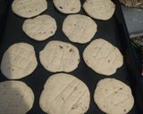 Foto del paso 5 de la receta: Tortitas caseras (De azúcar y con chicharrones)