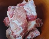 A picture of step 1 of Ribs with Melon.