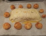 Foto del paso 7 de la receta: Wellington a mi manera con pollo, paté y jamón, acompañado de papas