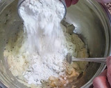 Foto del paso 4 de la receta: Ñoquis con Tuco de la Mamá y Ñoquis con Salsa de Trufa