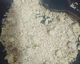 A picture of step 2 of Strawberry Sesame roll.