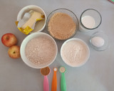 Foto del paso 1 de la receta: Muffins de manzana 🍎y canela🟤
