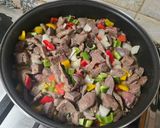 Foto del paso 4 de la receta: Hígado de cerdo con tomate