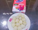 Hình bước làm 1 của món Trà vải việt quất và hoa atiso đỏ