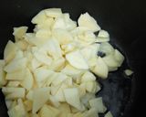 Foto del paso 1 de la receta: Pastel al horno papas y lentejas
