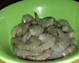 Foto langkah ke 1 dari resep Tumis Udang Buncis Simpel ala #DapoerVirgie.