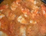 Foto del paso 2 de la receta: Rape en salsa con verduras, brandy y azafrán