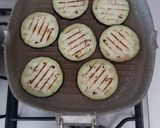 Foto del passaggio 2 della ricetta Involtini di melanzane grigliate con guanciale