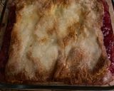 A picture of step 8 of Cherry cheesecake cobbler.