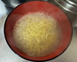 A picture of step 8 of Green Onion and Wakame Seaweed Ramen.