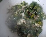 Foto del paso 3 de la receta: Revuelto de zapallitos, ricota y queso magro