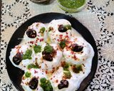 A picture of step 4 of Dahi Vada.
