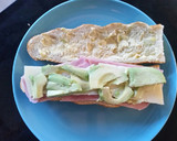 Foto del paso 2 de la receta: Bocadillo de aguacate feliz