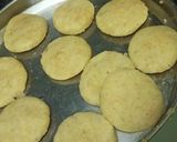 A picture of step 3 of White Peas Ragda Patties.
