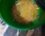 A picture of step 2 of Omelet Sandwich.