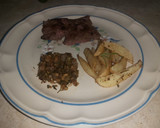 Foto del paso 5 de la receta: Filete al perejil con papas rústicas